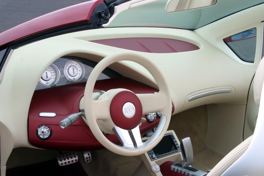  Kia KCV III 2003 года  (фото 19 из 62)